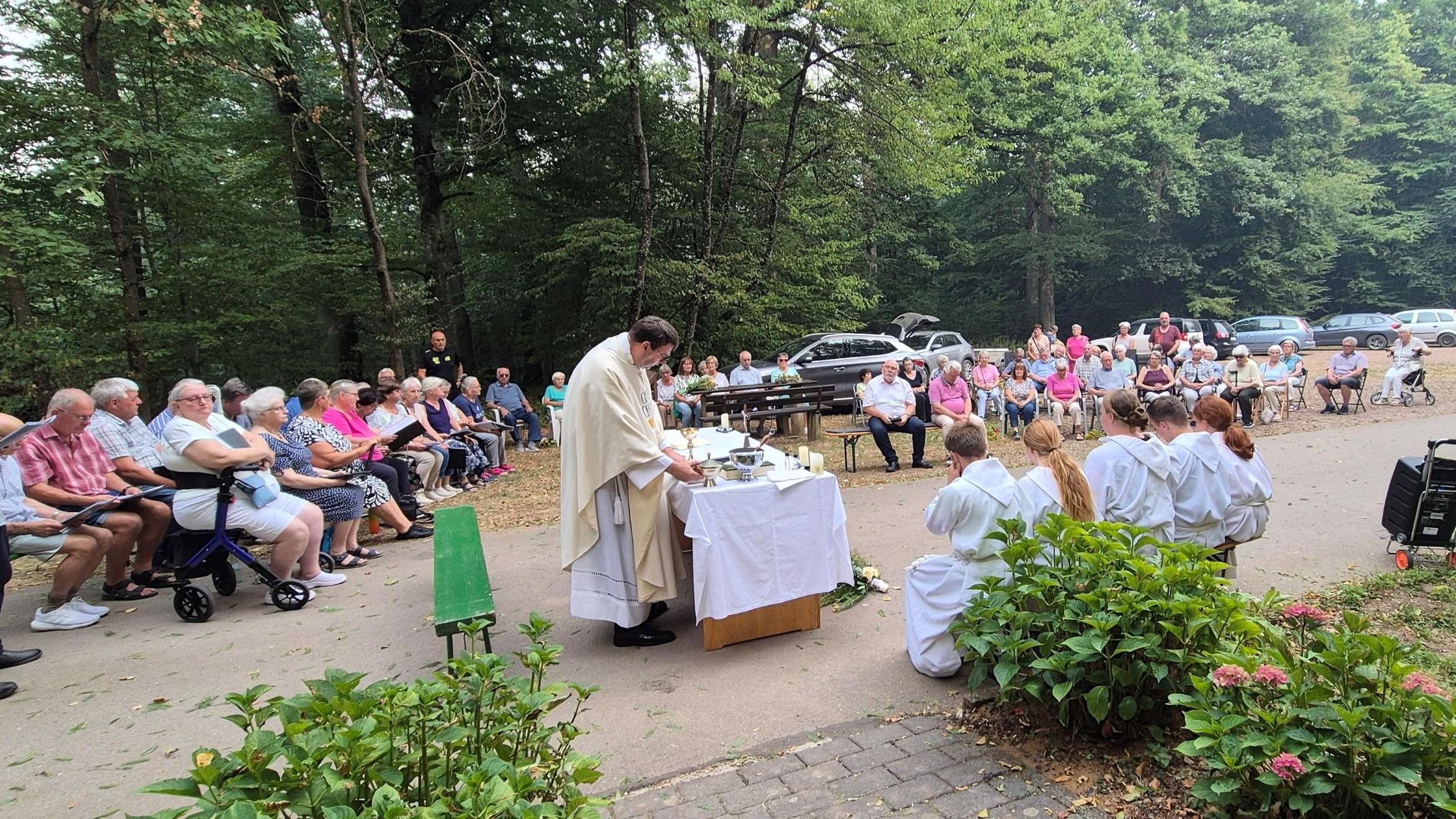 Hl. Messe Hinterm Wald 2026